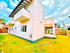 Good Location Spaciously Built Roof Top Modern Up House Sale Negombo