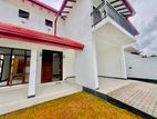 Good Solid Brand New Upstairs Luxury House Sale In Negombo Daluwakotuwa