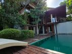 Grand Luxury Residence for sale at Kotte (EM054AC)