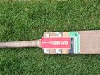 Gray Nicolls Bat