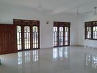 Grond-Floor for Rent at Mount Lavinia (MRe 04)