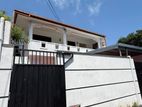 Ground floor 3 Bedroom House for Rent in Dehiwala – Ideal Families