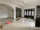 Ground floor house for Rent in Mount Lavinia (100m to Galle road)