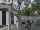 Ground Floor of a Two-Storey House for Rent – Hokandara