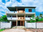 Guest House for sale in Panadura with furniture