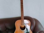 Guitar F310 Yamaha with Bag and Pick