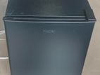 HAIER MINI BAR 42L Capacity