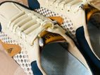 Half sneakers