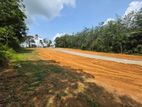 Handapangoda - Mawak Oya Facing Land For Sale