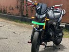 Hero Hunk 160R 160 4V 2025