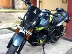 Hero Hunk 160R (160cc) 2025