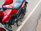 Hero Hunk 160R 2017