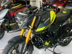 Hero Hunk 160R 4V 2026