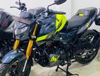 Hero Hunk 160R 4V 2026