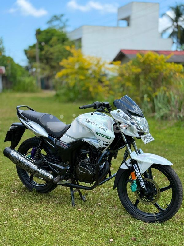 Motorcycle Hero Hunk 2021 New Model Launch Date Hero Hunk