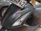 Hero Pleasure 2014