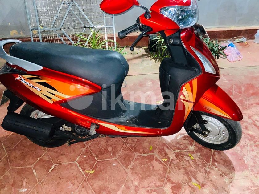Second Hand Hero Pleasure 2015 Model Price Hero Pleasure Scooty