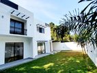 (HH316) Fully Furnished Modern House for Sale in Kadawatha