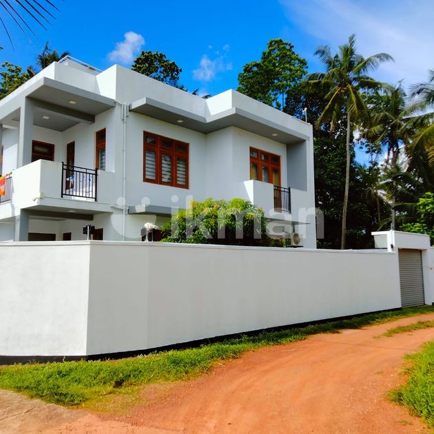 (HH371) Three Storey House for Sale in Kiribathgoda | ikman
