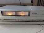 Hitachi FT--4000 L AM--FM Tuner