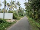 Hikkaduwa, Seenigama Raod 43 Perches of Land with an Old House for Sale