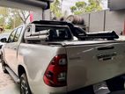 Hilux 2025 / Revo Rocco Vigo Electric Roll Shutter & Night Fury Bar