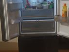 Hisense Slim American Style Fridge Freezer