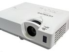 Hitachi 3400 Lumens Projector