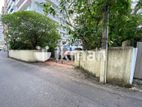 (HJ 23) 22 P Property For Sale At Facing Mery's Rd Colombo 04