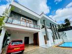 (HJ 42) Brand New Luxury 03-Storey House for Sale in Thalawathugoda