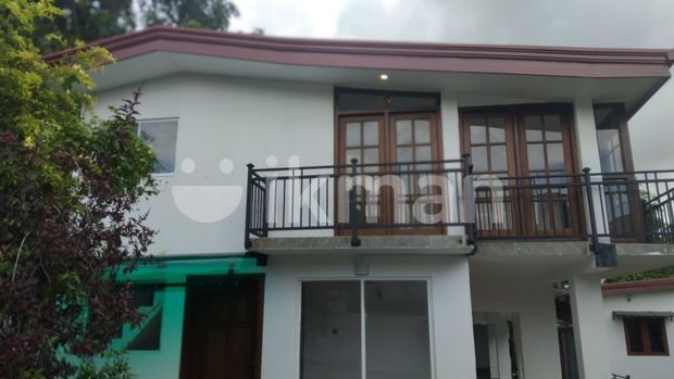 HJR104 - Modern Luxury House for Rent in Kadawatha, Gampaha