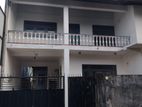 🪂HJR167-Modern House for Rent in Gampaha