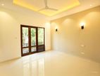 HL35961 - 04 Bedroom House for Sale in Dehiwala