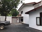 HL37399 - 06 Bedroom House for Rent in Colombo