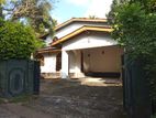 HMS061 - House and A Land for Sale in Battaramulla