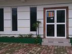 Holiday Home and Rooms - Gampola Road