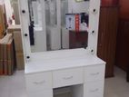 Holywood Dressing Table