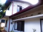 Homagama : 4BR (13.5P) Luxury House for Sale in Kiriwaththuduwa