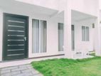 Homagama Diyagama Firnished Modern House for Rent (R-19)