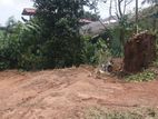 Homagama Katuwana Prime Location 8 Perches Land For sale..