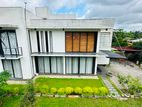 Homagama - Luxury House for rent
