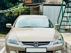 Honda Accord Luxury Sedan 2004