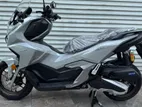 Honda ADV 160 2025