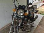 Honda CB 125 1999