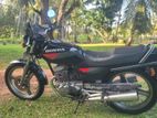 Honda CB 125 2004