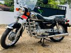Honda CB 125 2004