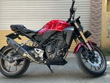 Honda CB 250R 2022