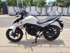 Honda CB Hornet 160R 2017