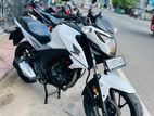 Honda CB Hornet 2016