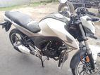Honda CB Hornet 2018
